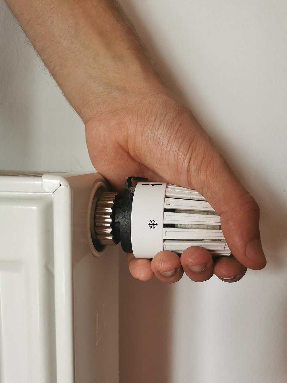 découvrez des conseils et solutions pour améliorer l'efficacité énergétique, réduire votre consommation d'énergie et préserver l'environnement.