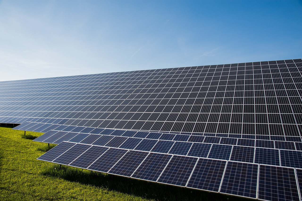 découvrez les enjeux et solutions de la transition énergétique pour un avenir durable, alliant innovation et respect de l'environnement.