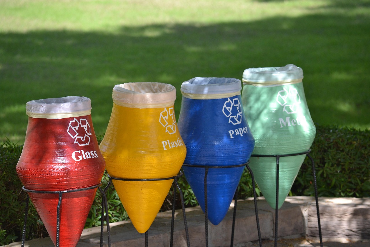 découvrez des alternatives innovantes au tri des déchets pour une gestion durable et écologique des déchets.