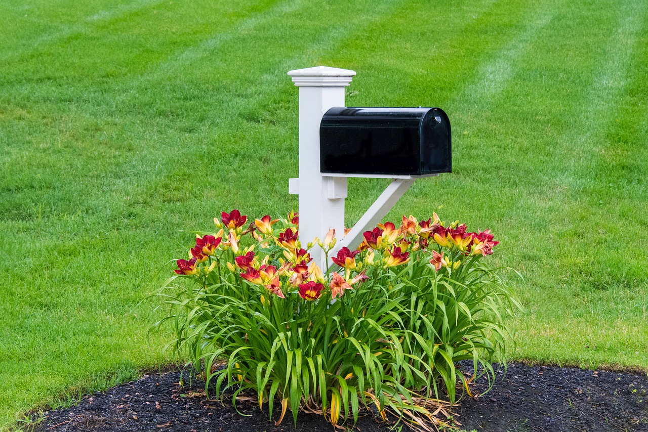 découvrez notre boîte aux lettres sécurisée et pratique pour gérer efficacement votre courrier postal.