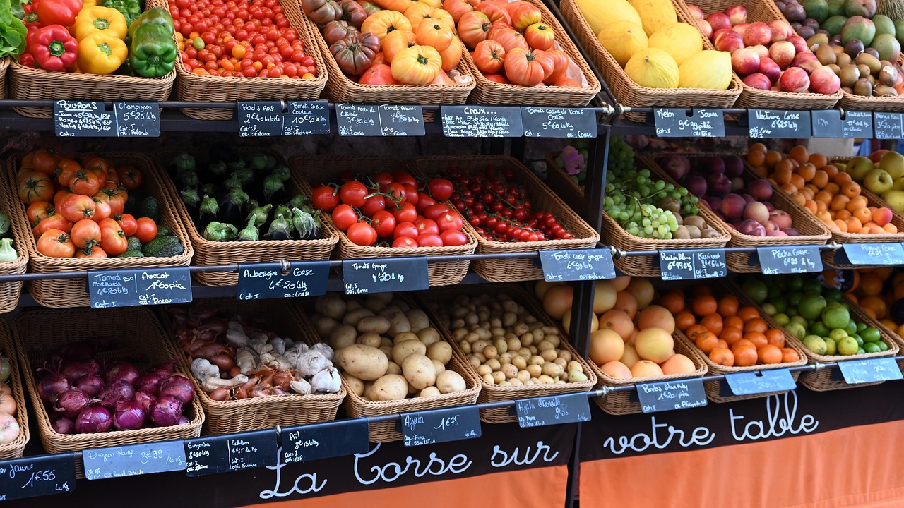 découvrez les avantages du local buying : soutenez les producteurs locaux, réduisez votre empreinte écologique et bénéficiez de produits frais et de qualité près de chez vous.