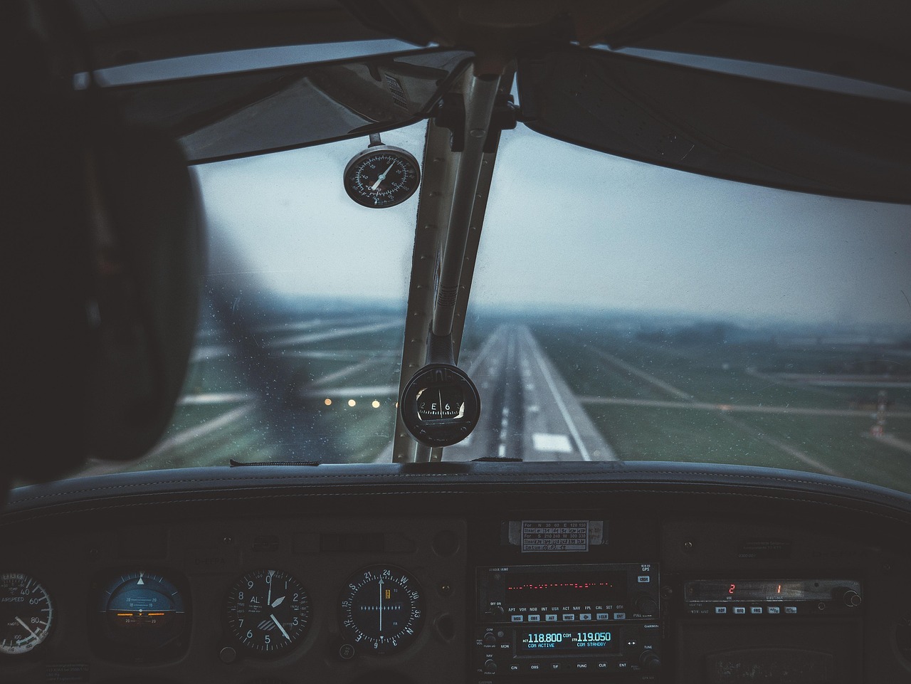 découvrez le monde fascinant de l’aviation : actualités, innovations, compagnies aériennes, pilotes et passionnés. restez informé sur l’industrie aéronautique et les tendances du secteur.