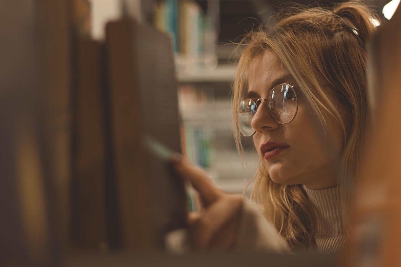 informations officielles : accédez aux données et annonces vérifiées provenant de sources fiables et autorisées.